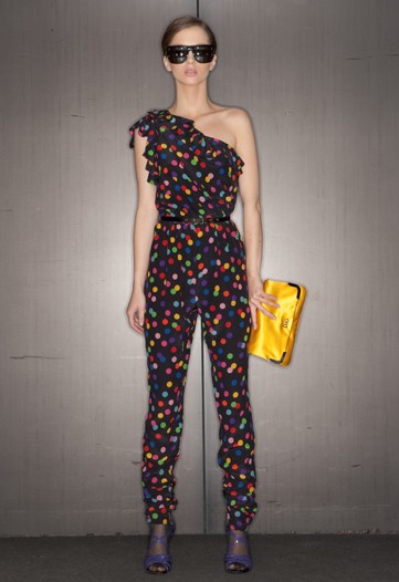 [D&G+Pre-Fall+2010+08.jpg]