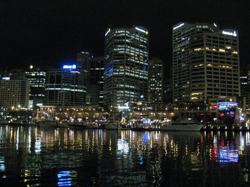 [Darling+Harbour.jpg]