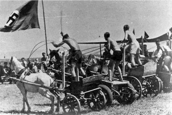 [german-soldiers02.jpg]