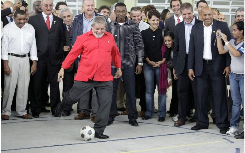 [lula.JPG]