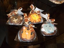 DOCES ZOO CREW