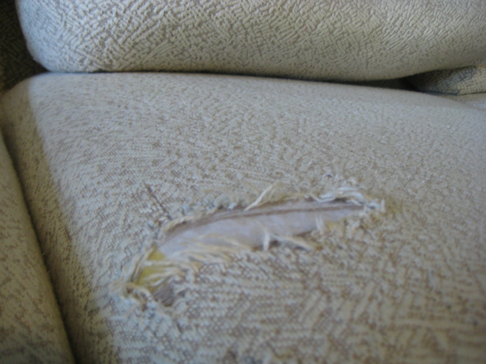 I Wonder Woman How to Patch a Couch