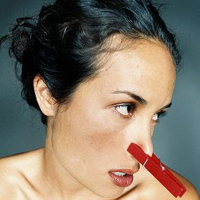 http://2.bp.blogspot.com/_oHlhSVvAA1E/S8_LhS8TTzI/AAAAAAAAAUo/HMPmRXfGEOU/s320/bau.jpg