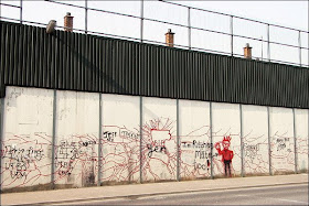 Tobster World Eine Andere Mauer