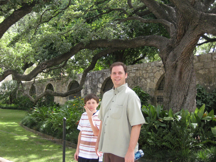 Timmy and Uncle Jonathan visit the Alamo