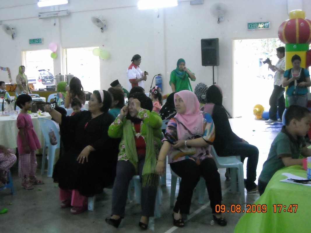 [DSCN0709+[Desktop+Resolution].JPG]