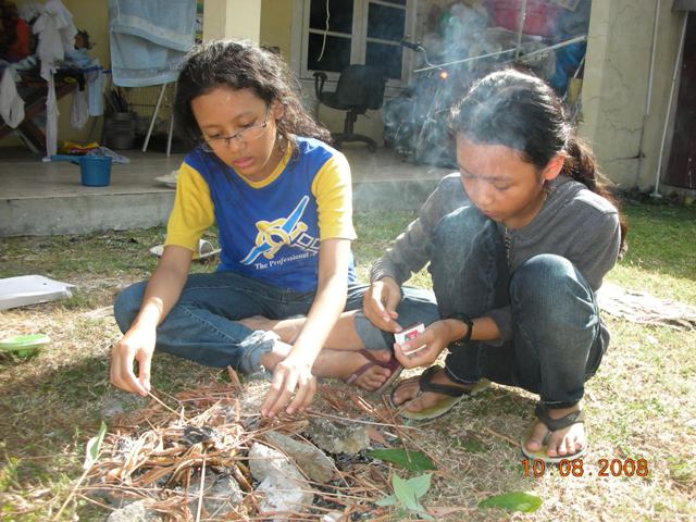 [bakar+belut+05.jpg]