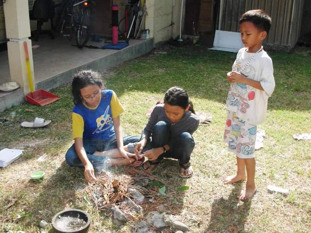 [bakar+belut+06.jpg]