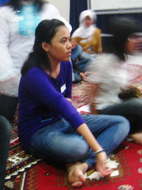 [peserta+cewek+terbesar.JPG]