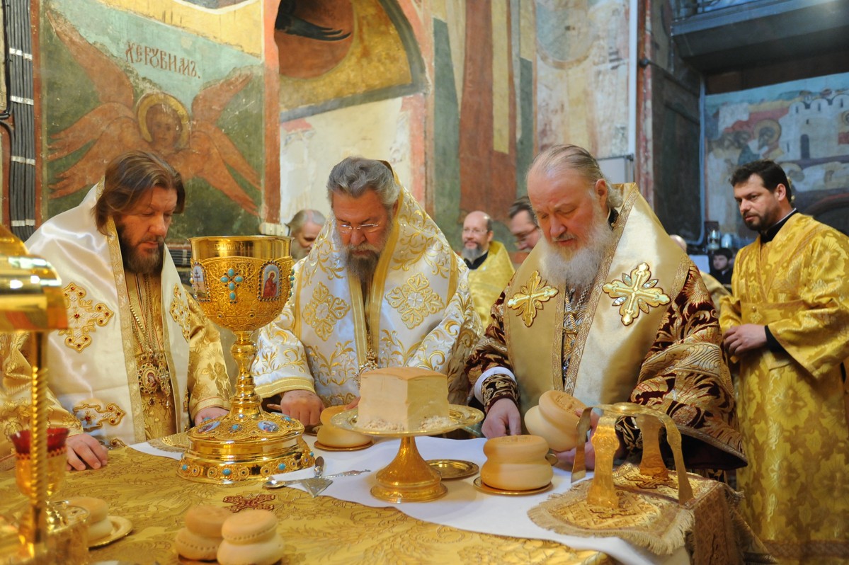 New Liturgical Movement Divine Liturgy in the Cathedral of the