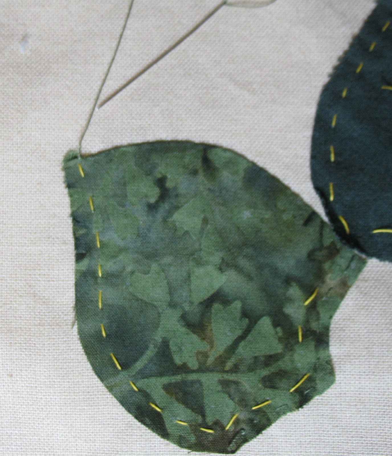 Tropical Applique Perfectly Placed Points