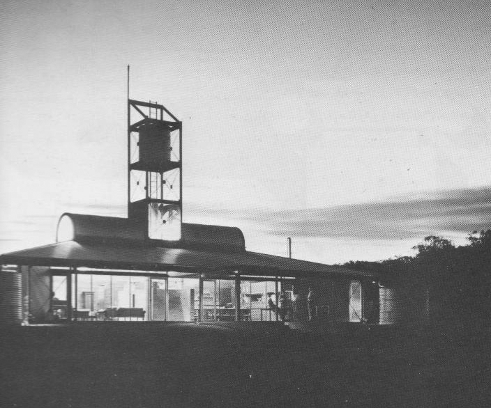 xpolis Extending John Andrews a shape grammar?