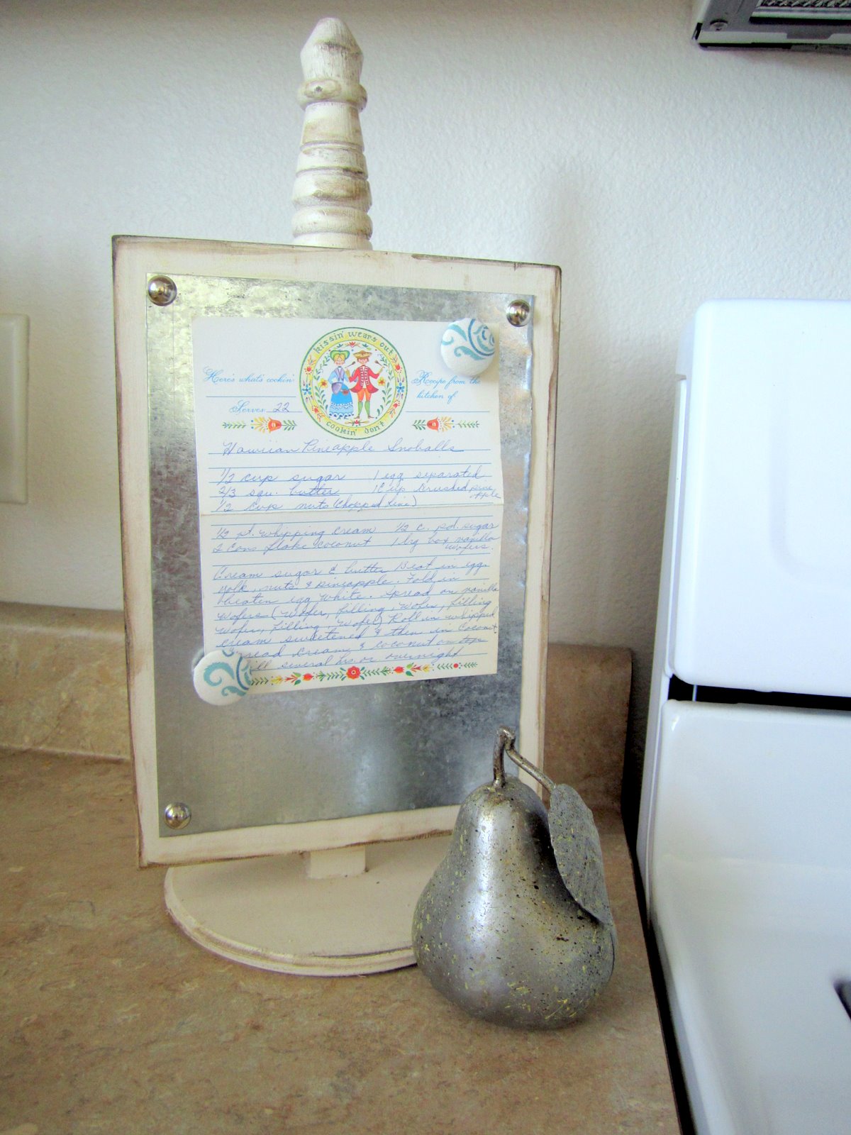 Pretty Lil' Posies Recipe Card Holder