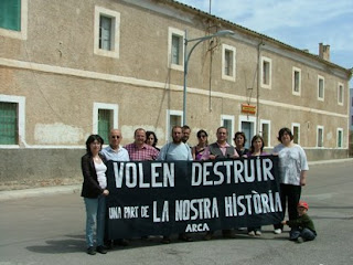 Ens volen destruir el patrimoni saliner: no a la destrucci&oacute; del Quarter de Carrabiners