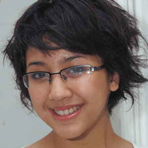 INFO UMUM: SHERINA MUNAF