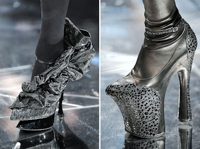Fashion Designer Salary Year on Here Are Some Pictures Of Alexander Mcqueen S Creations