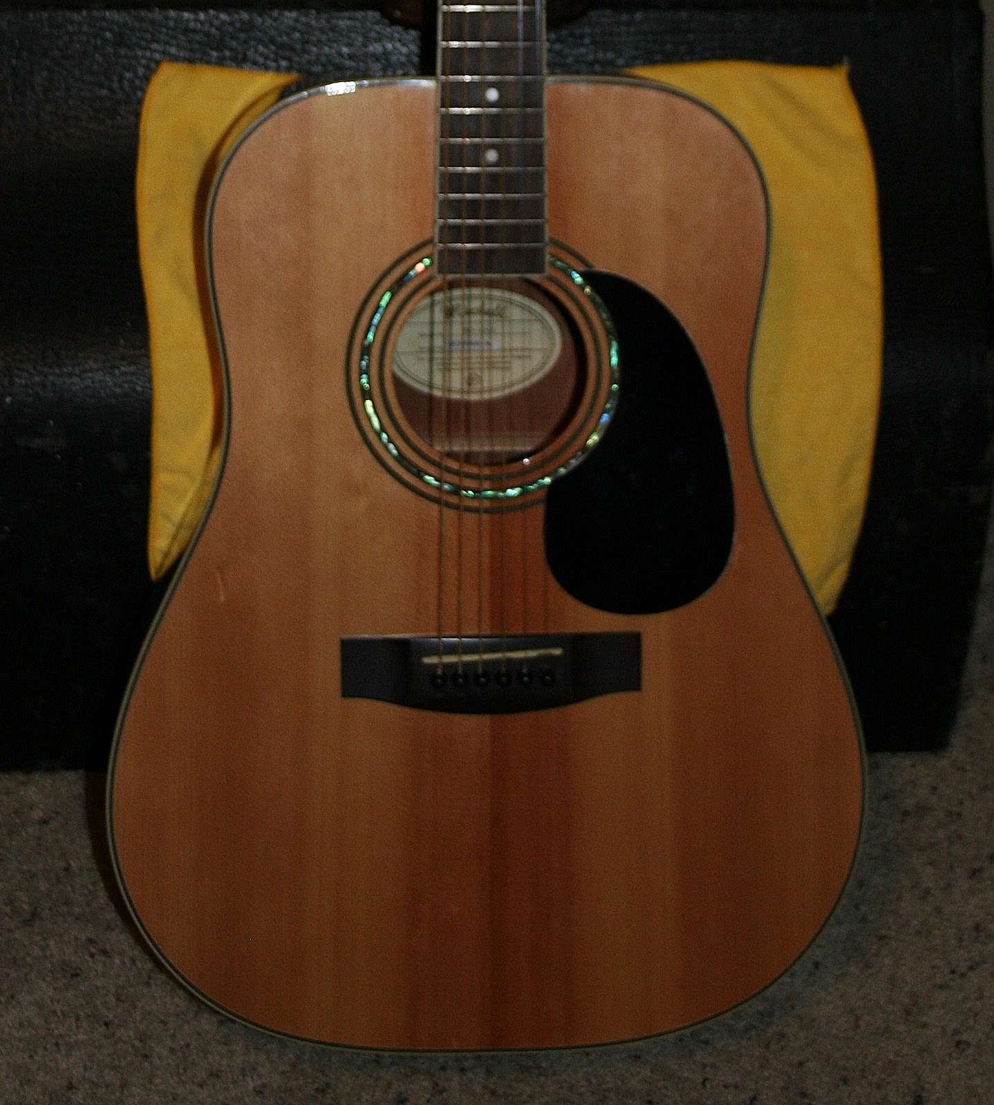 Guitar Jam Guitars MITCHELL MD100S ACOUSTIC