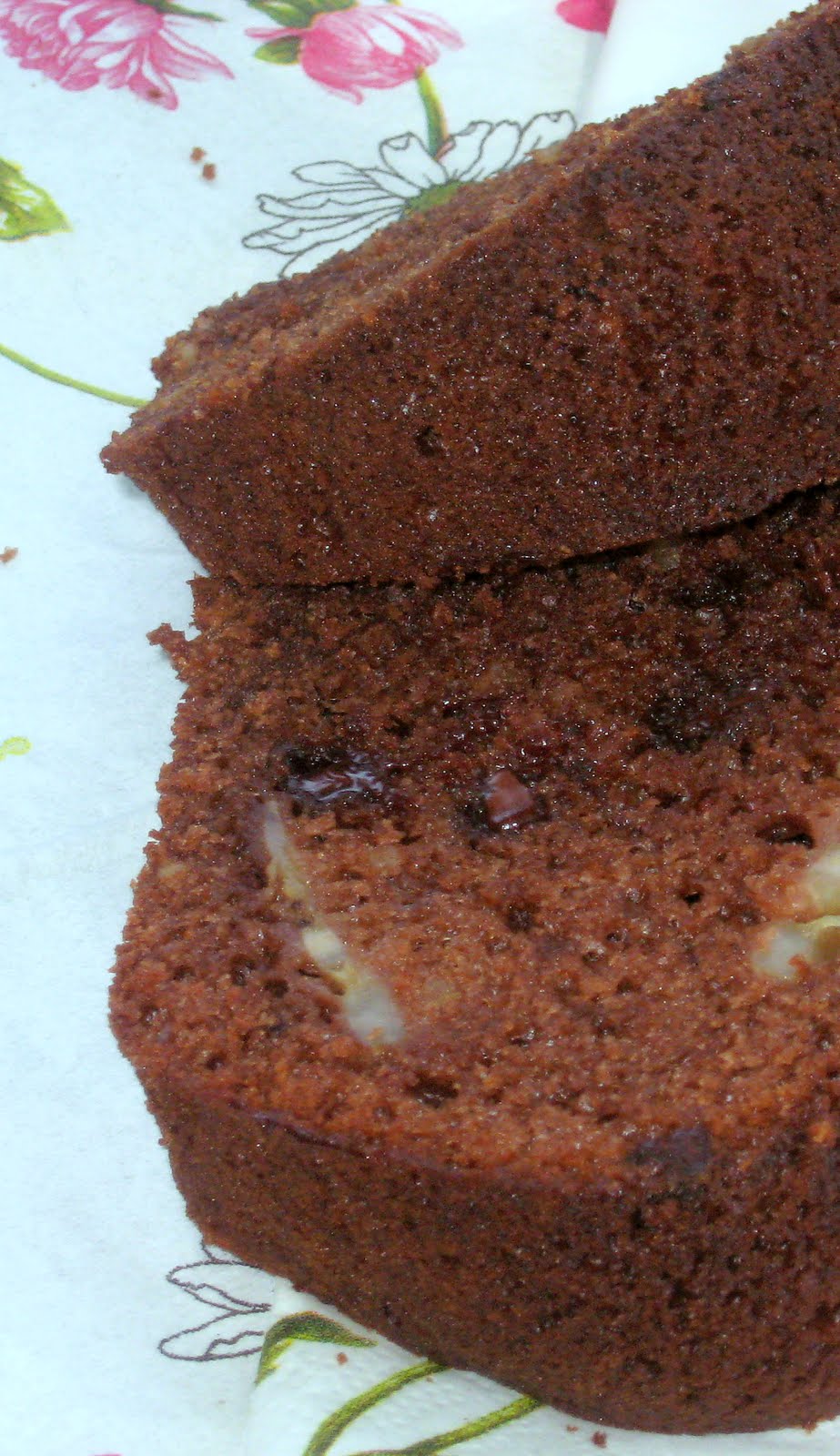 yemek bir aşk bademli, damla çikolatalı, muzlu kek ve zeytinli kek