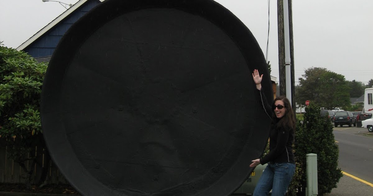 Look what I found! World's largest frying pan