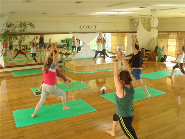 Yoga em Dupla (Partner Yoga), Luciana Lobo e Eduardo Esteve…