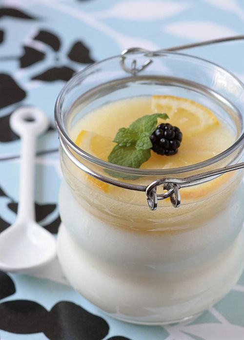 [Lemon+Panna+Cotta.jpg]