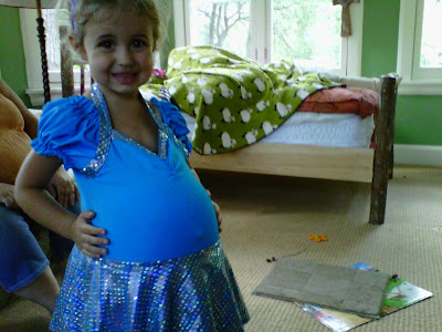 pregnant annie really too way