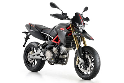 2010-Aprilia  Dorsoduro Factory