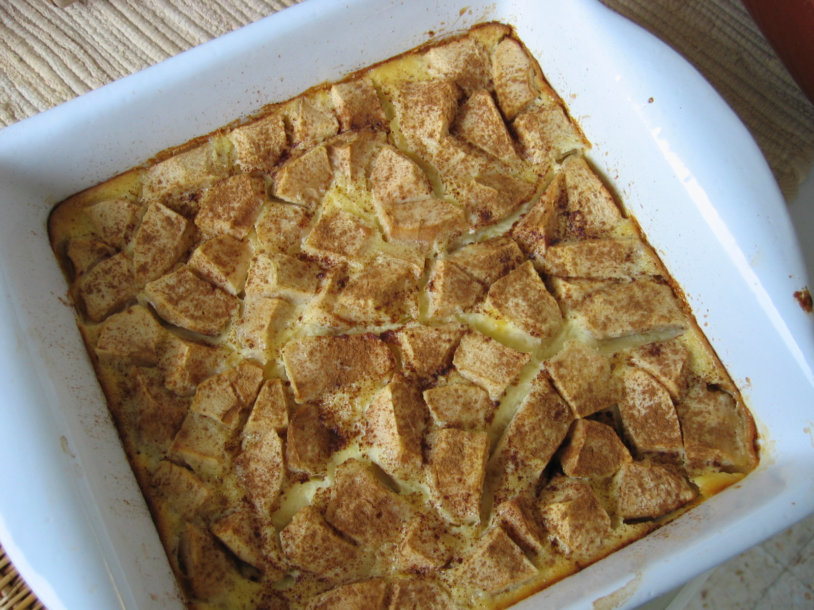 [clafoutis_maÃ§a1.JPG]