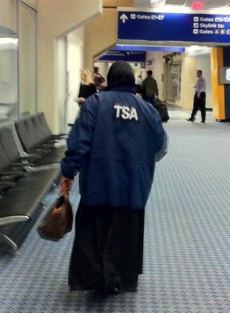 http://atlasshrugs2000.typepad.com/atlas_shrugs/2010/12/burkaed-tsa.html