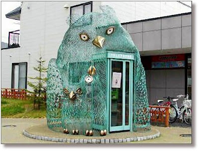 Japan's phone booth Japan's phone booth