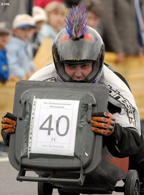 Racing with dustbins Racing with dustbins