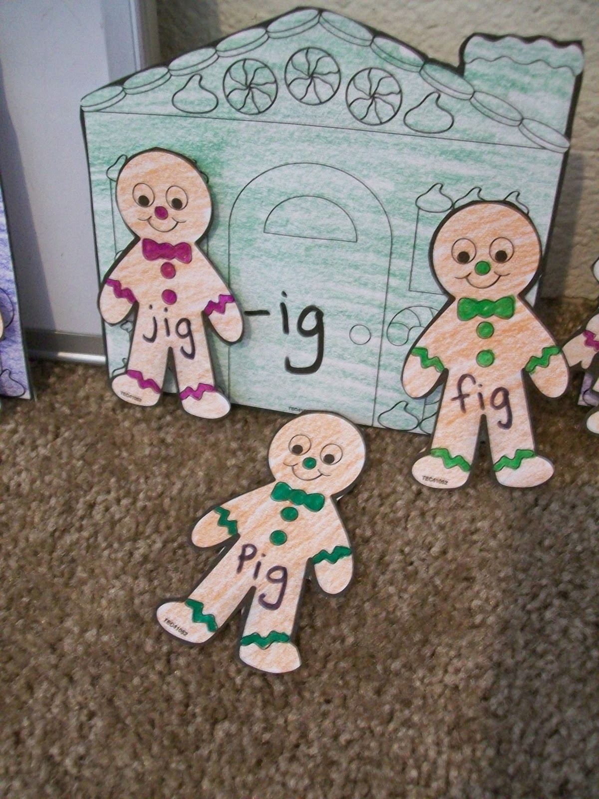 Blissful and Domestic - Creating a Beautiful Life on Less: Gingerbread