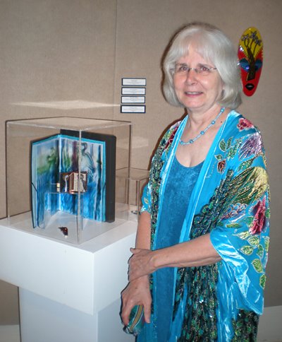 [10_01_bookshow3.jpg]