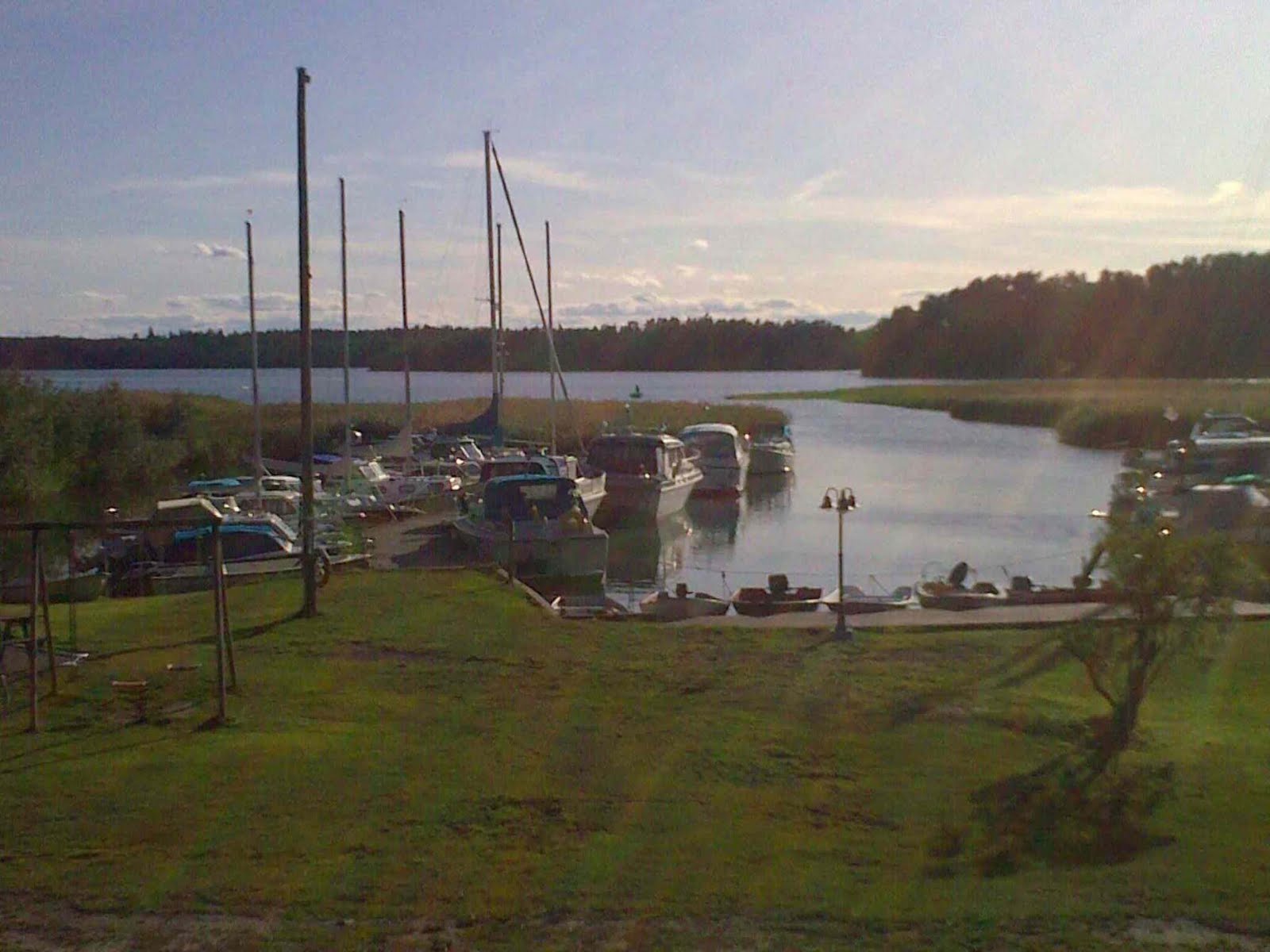[19082009452-759840.jpeg]