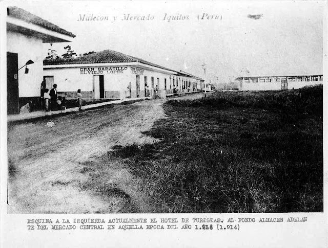 Central Market 1914 (far R) Corner of Hotel Turistas ( far L)