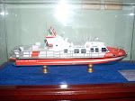 Miniatur kapal patroli offshore