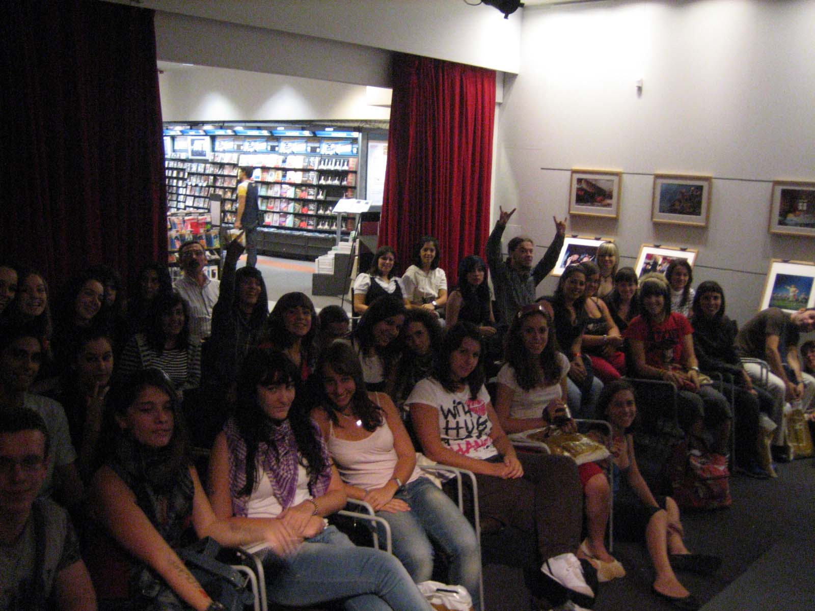 [amanecer+006_red.jpg]