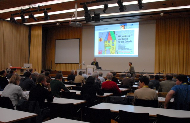 [2008_1210_105548aa.JPG]