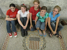 Girls in the Washington Monument