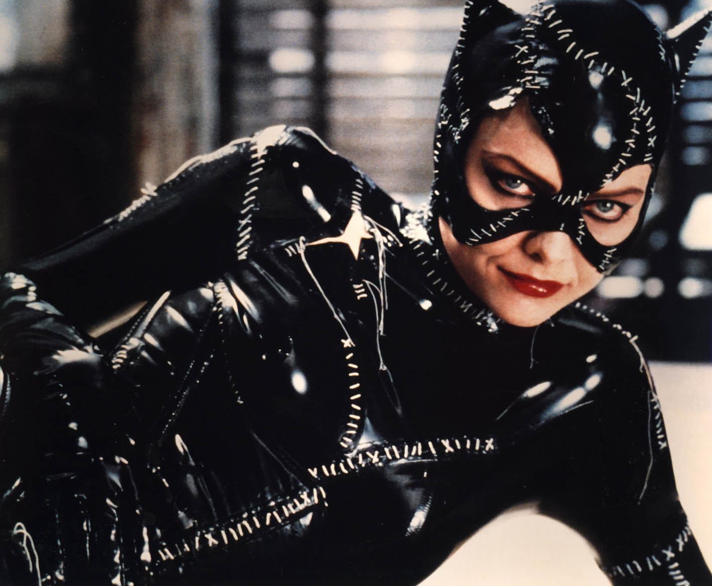 http://2.bp.blogspot.com/_p9TB3wkd1Vw/TOKMSZAM33I/AAAAAAAAEUg/OlA7H0snrMw/s1600/catwoman.jpg