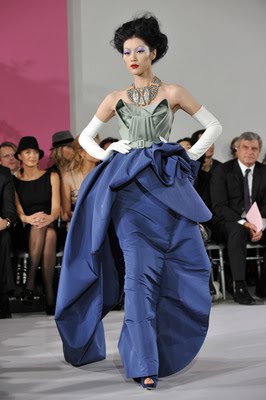 [John+Galliano+paris+fashion+week.jpg]