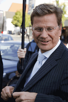 Almanya`nın yeni dışişleri bakanı Hür Demokrat Parti (FDP)lideri Guido Westerwelle