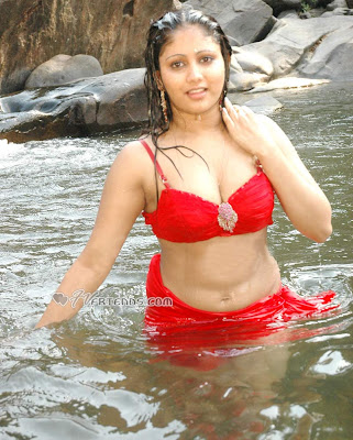 http://indianhotties4u.blogspot.com/