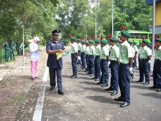 TUNAS KADET REMAJA SEKOLAH SK DUSUN NANDING GAMBARGAMBAR