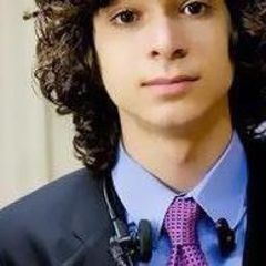 ahh , adam g. sevani is soo cute :D and he's such an awesome dancer