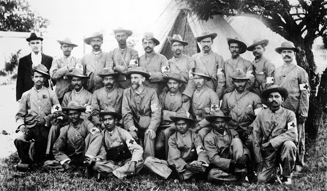 Mahatma-Gandhi-with-the-stretcher-bearers-of-the-Indian-Ambulance-Corps-during-the-Boer-War%252C-South-Africa---Between-1899--1900