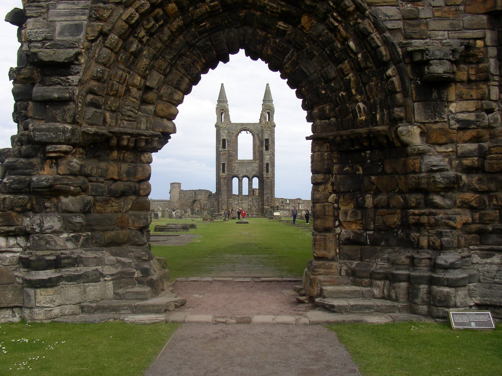 [45+St+Andrews+Cathedral+2.jpg]