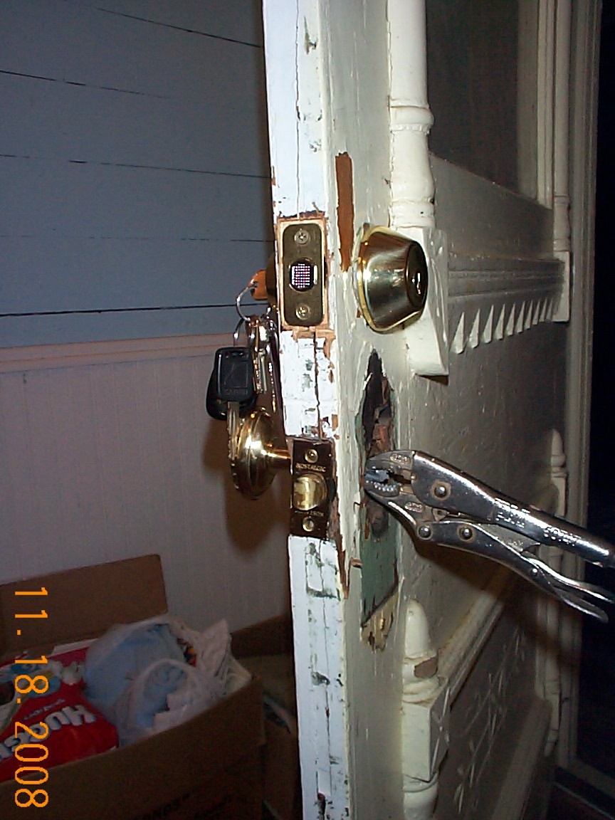 [Front+Door+Split+Edge+2.JPG]