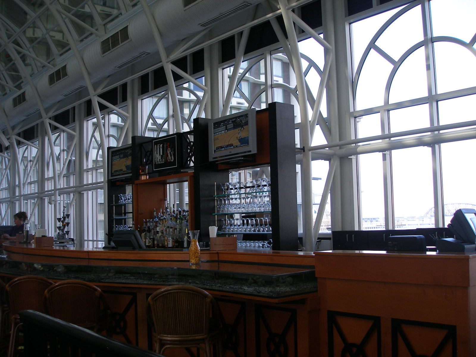 The bar is a fish tank - Picture of The Galt House Hotel