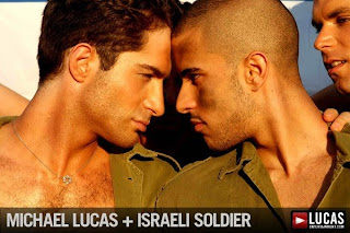 IDF soldiers new attraction for gay tourists